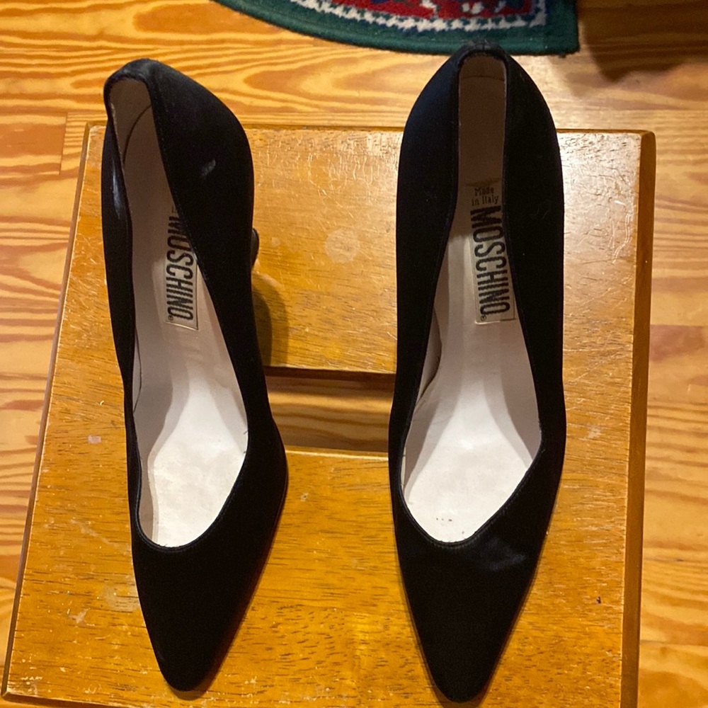 Moschino Beautiful shoes worn one time